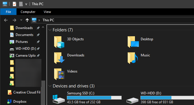 Windows 10 File Explorer tối